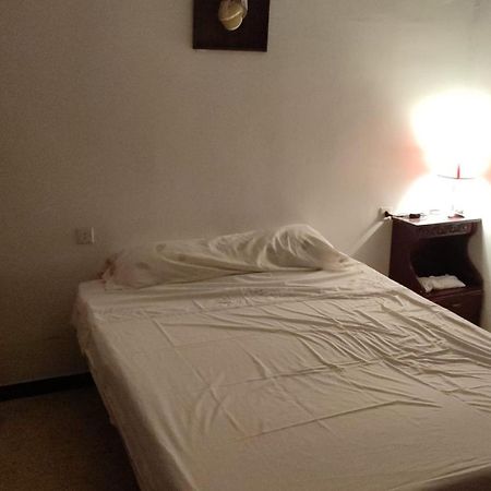 Casa Manuel Alquiler De Habitaciones En Casa Compartida カルモナ エクステリア 写真